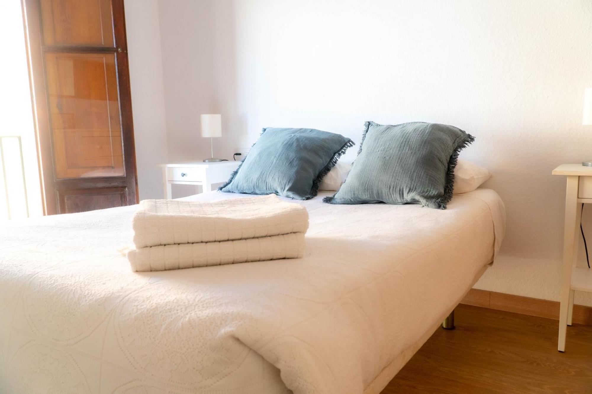 Light House Sherry Apartment